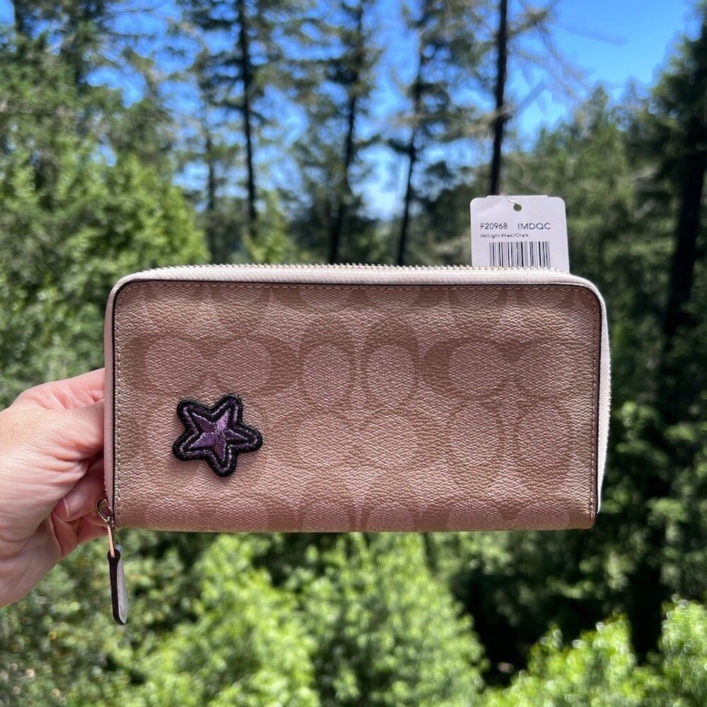 COACH Long Zip-Around Wallet Signature Canvas Khaki with Varsity Patches AUTHNTC - Picture 2 of 15